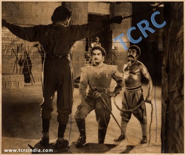 Kanavane Kankanda Deivam